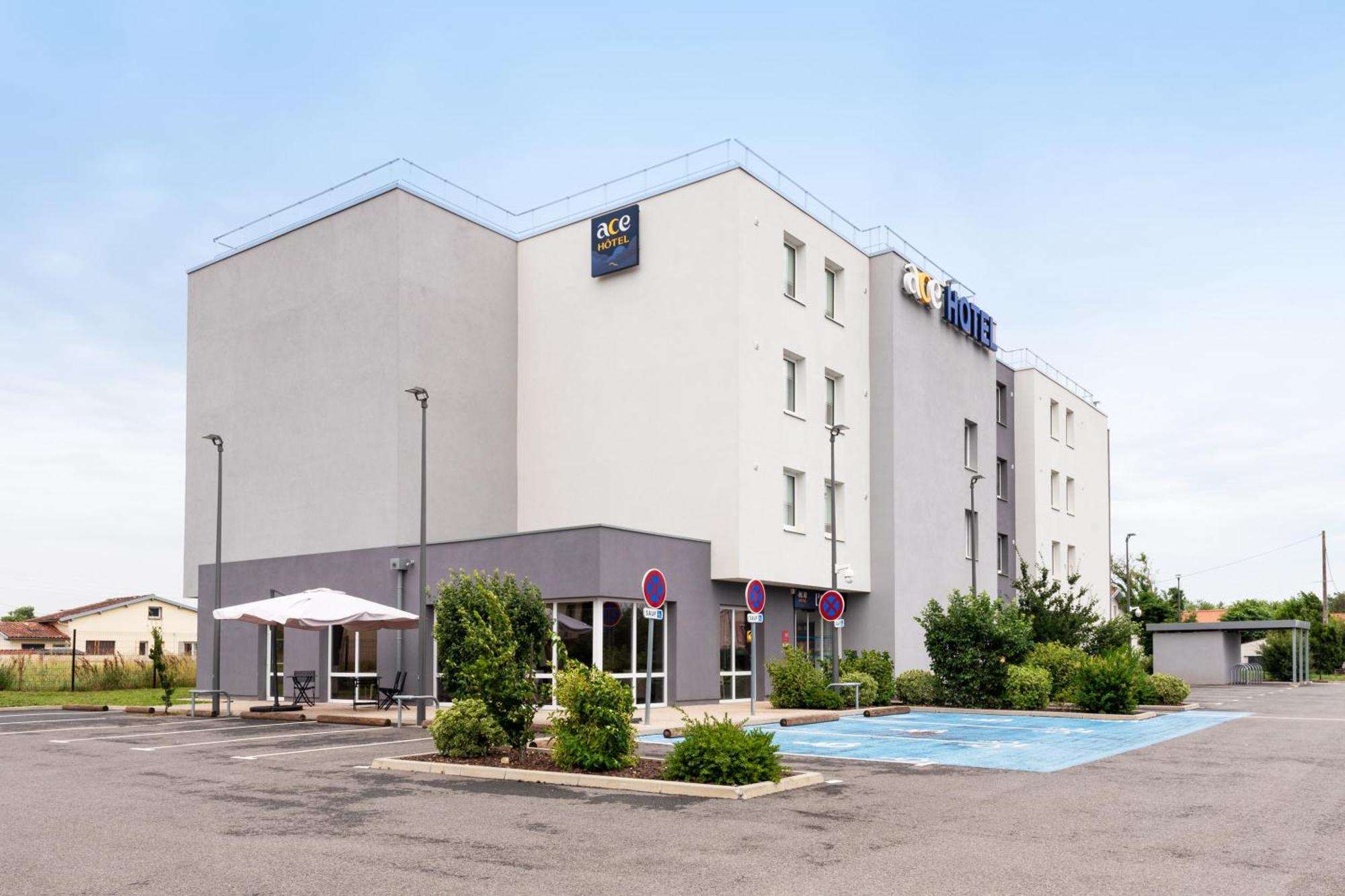 Ace Hôtel Toulouse Blagnac Cornebarrieu Exterior foto